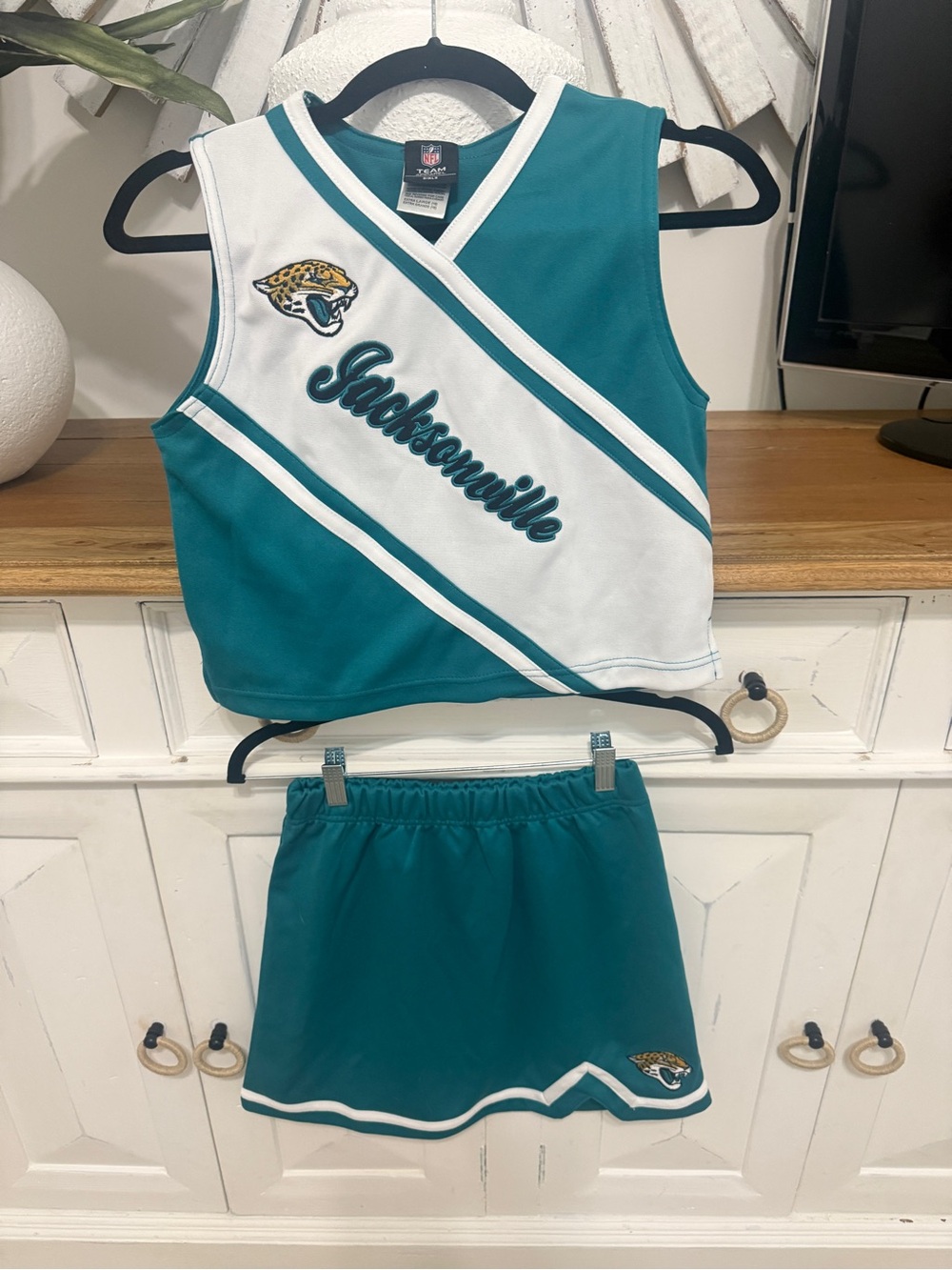 NFL Girls Size 16 Jaguars Teal and White Team Apparel Jersey and Skirt